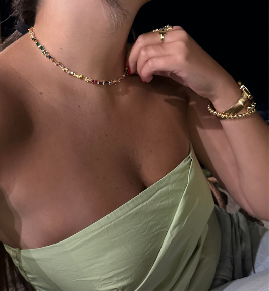 Rainbow chocker