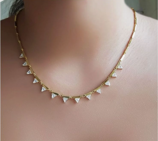Triangle stones necklace